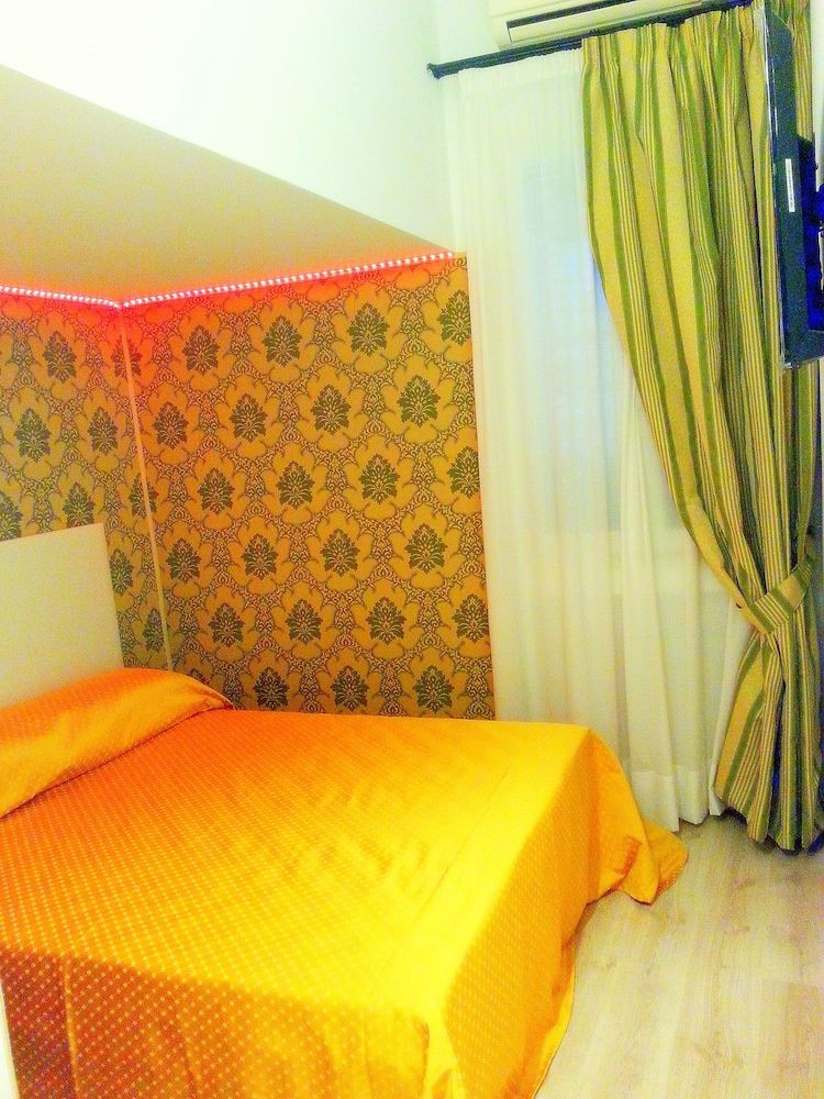 Casa Dolce Economy Room