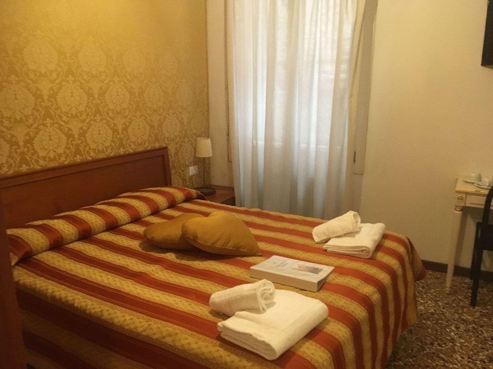 Casa Dolce Economy Room 2