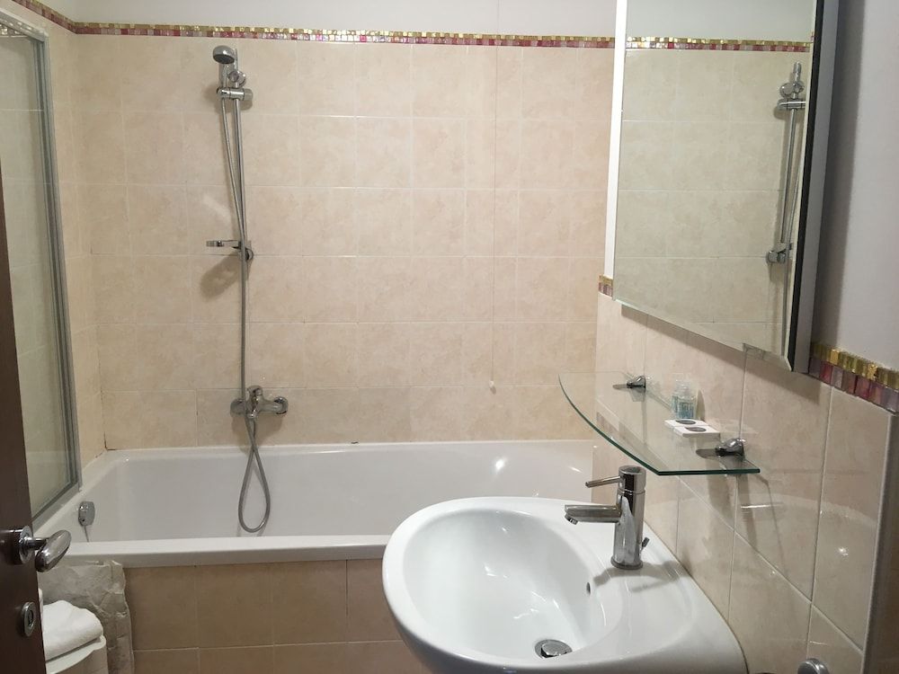 Casa Dolce Economy Room 4