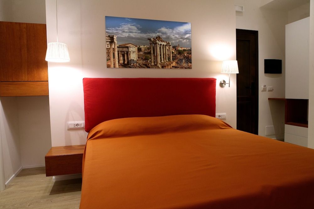 Why Not Roma Double Room 18