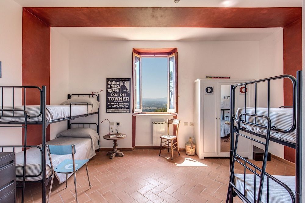 ecOstello Magliano Sabina Shared Dormitory, Multiple Beds, Private Bathroom, Valley View 3