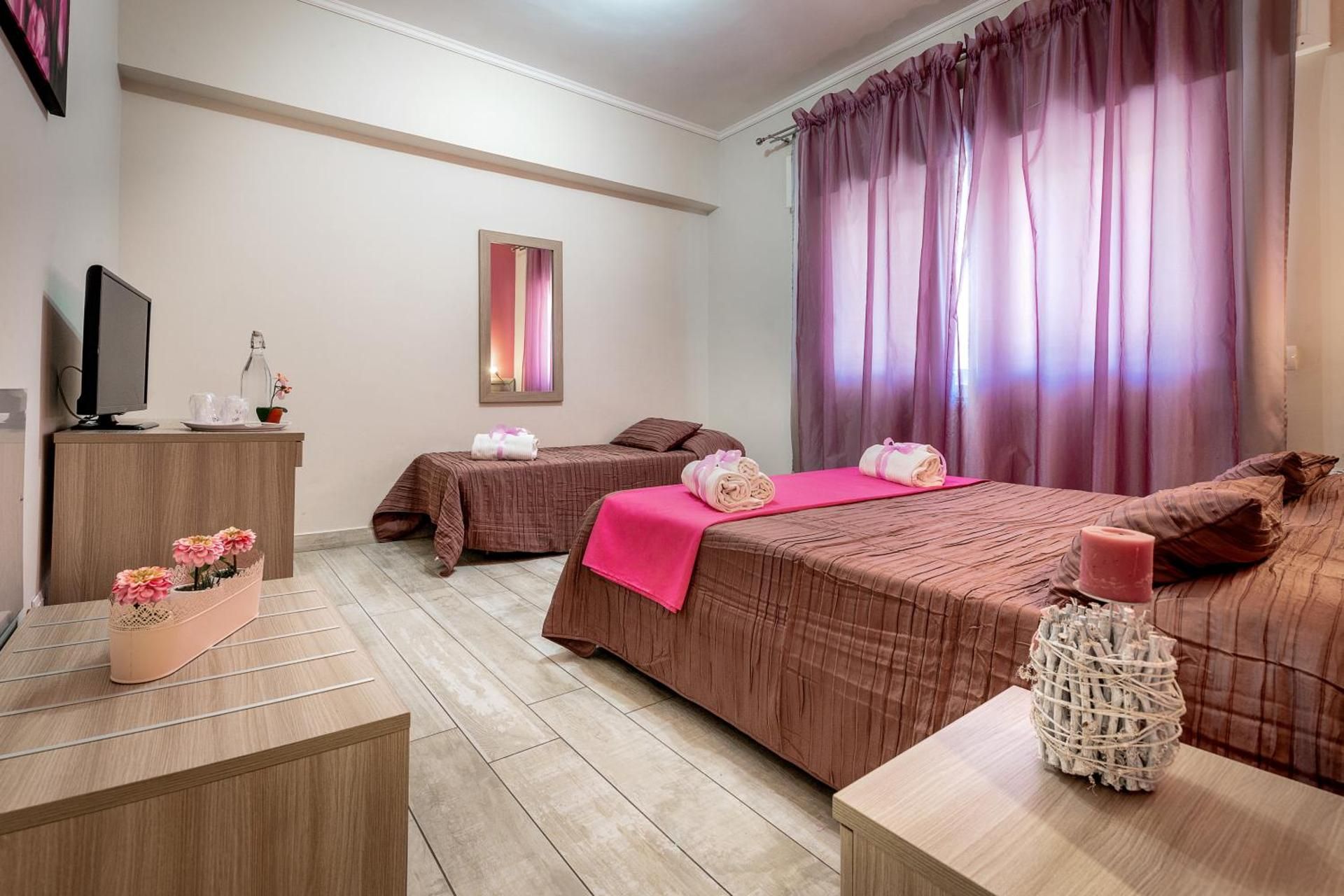 Comfort Triple Room with Shower