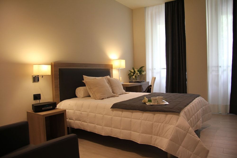 undefined Hotel Zara Milano 3