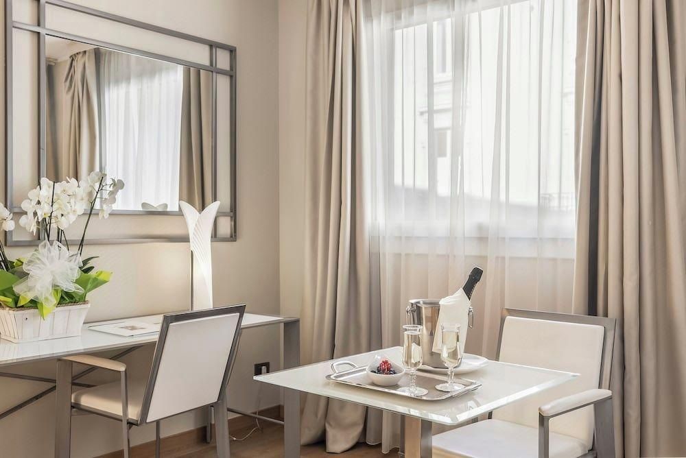 ab2fbca00ff6fa9aad7d4a7097752175