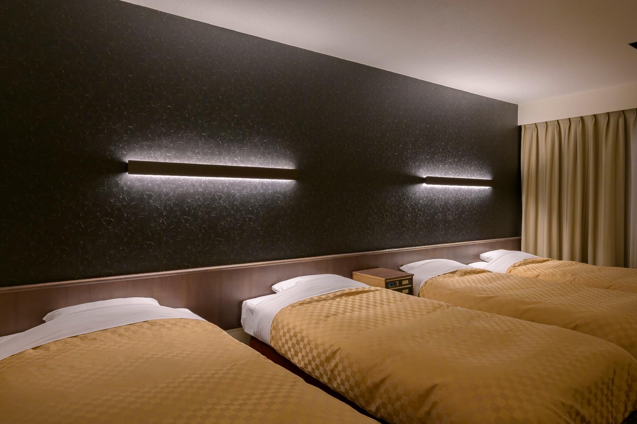 Quadruple Room - Non-Smoking