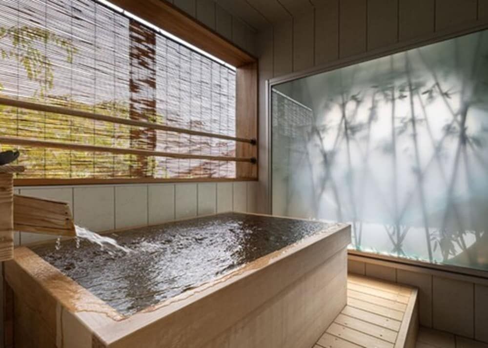 undefined Nazuna Kyoto Nijo-jo 5