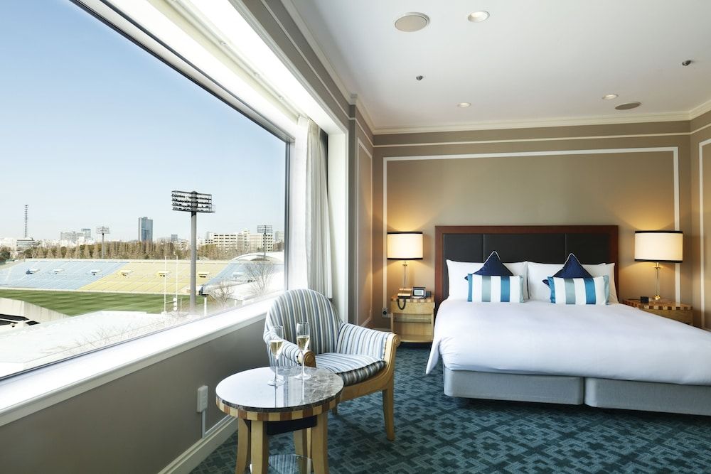 Stadium Deluxe Room, 45 sqm, 1 King Bed, Non Smoking