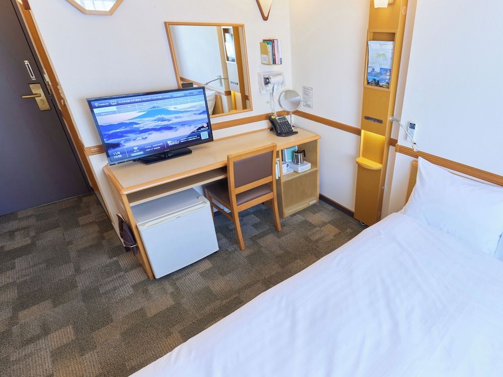 Economy Double Room, Smoking