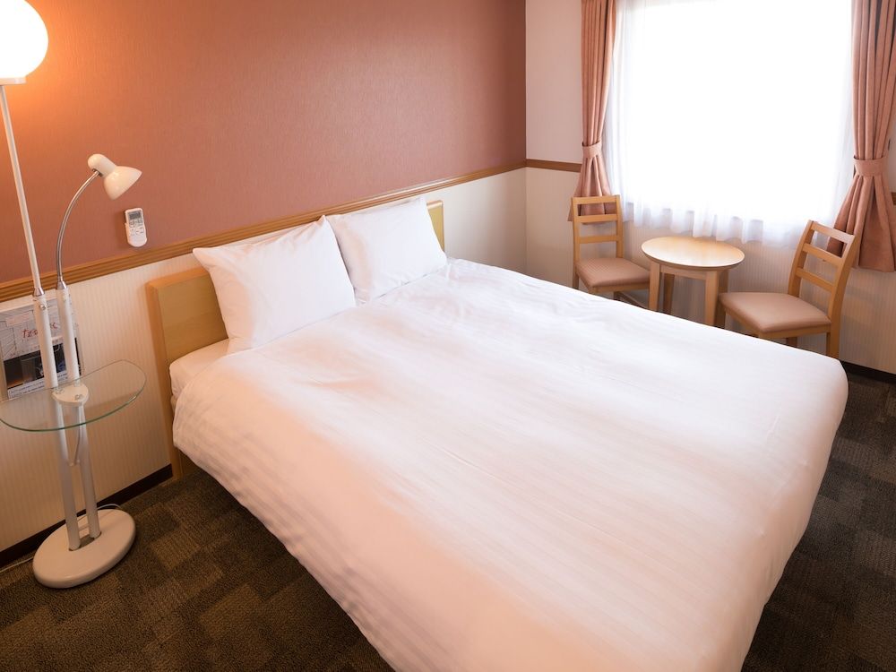 Standard Double Room, Smoking