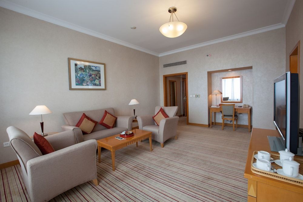 Beijing Hotel Ambassador Suite 4