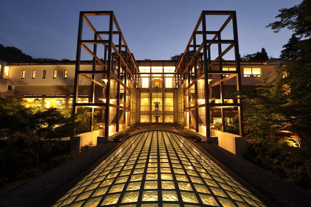 undefined Gora Kadan 10