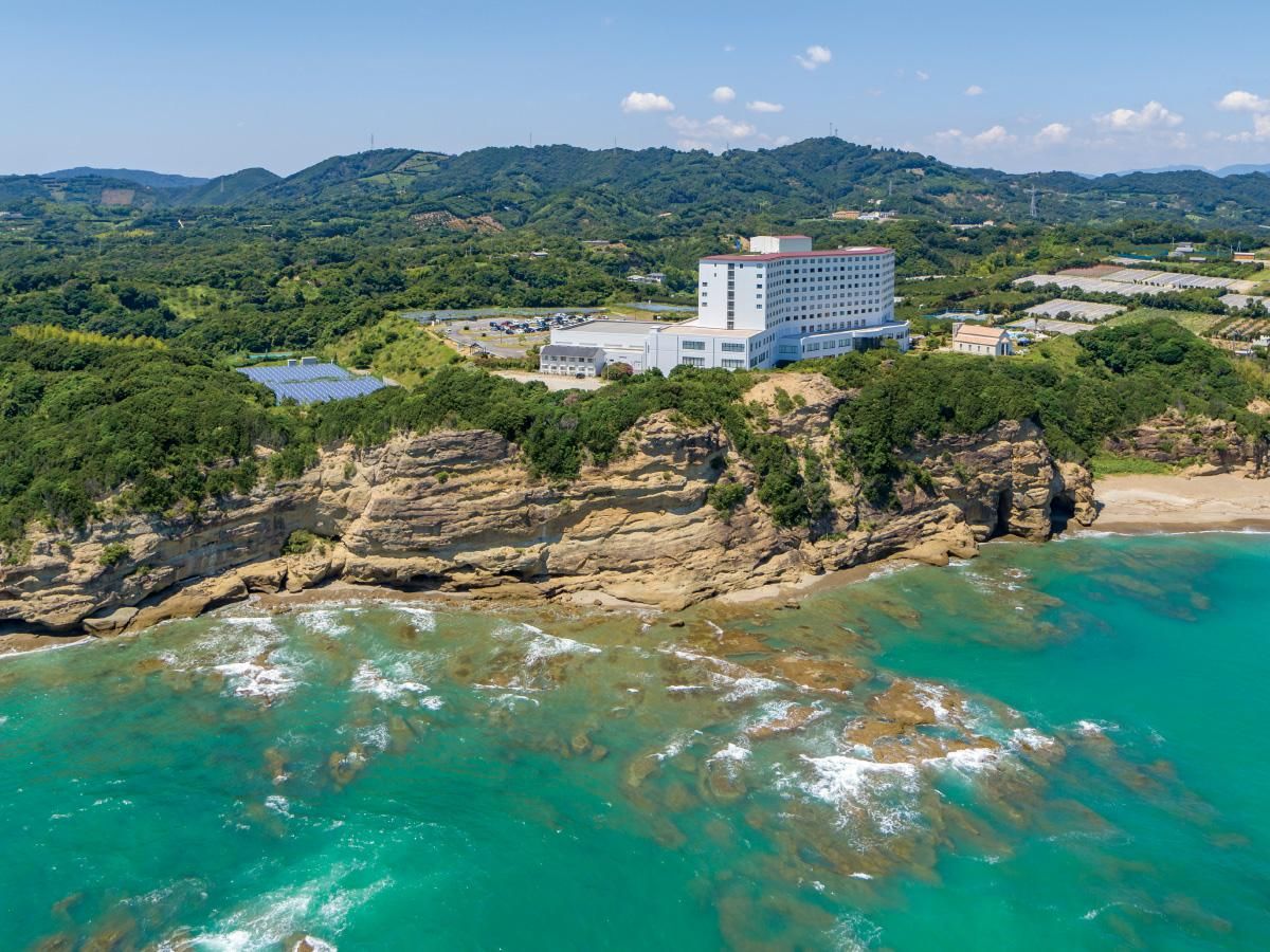 Standard Room, Japanese-Western style, 2 single beds and 2 futon beds, Ocean/Sea view