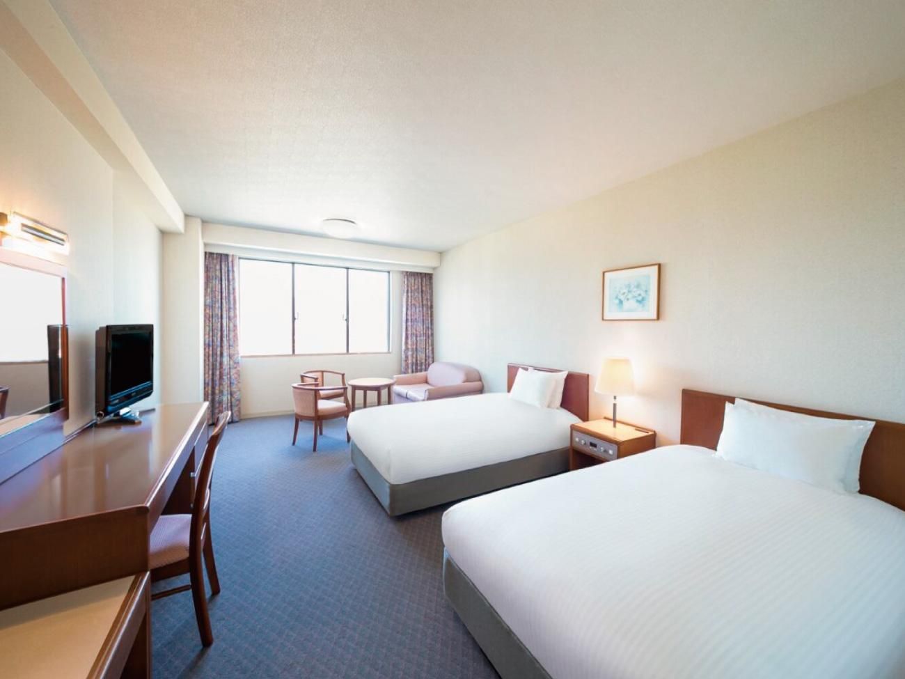 Classic Room with 2 single beds and 2 sofa beds , Ocean/Sea view