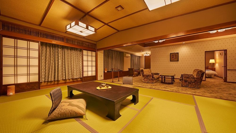 Ooedo Onsen Monogatari Ureshinokan