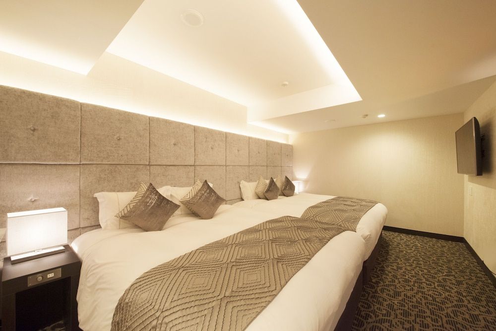 The Centurion Hotel Classic Akasaka The Akasaka Suite Room - Non Smoking (2 King Beds) 3