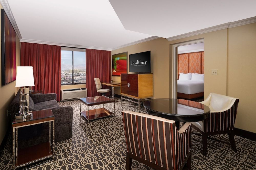 undefined Excalibur Hotel & Casino 8