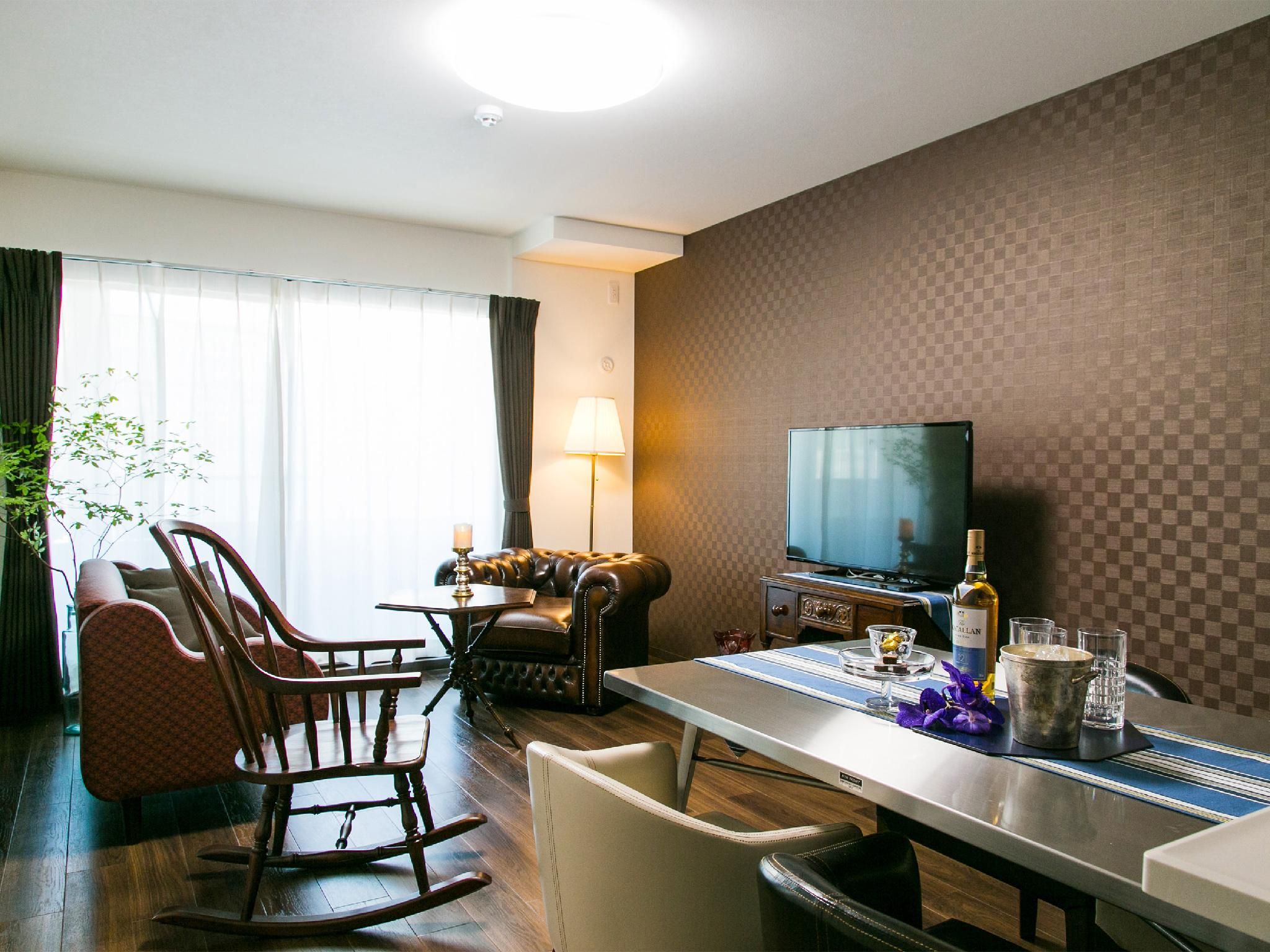 Family, 2 Bedroom Apartment