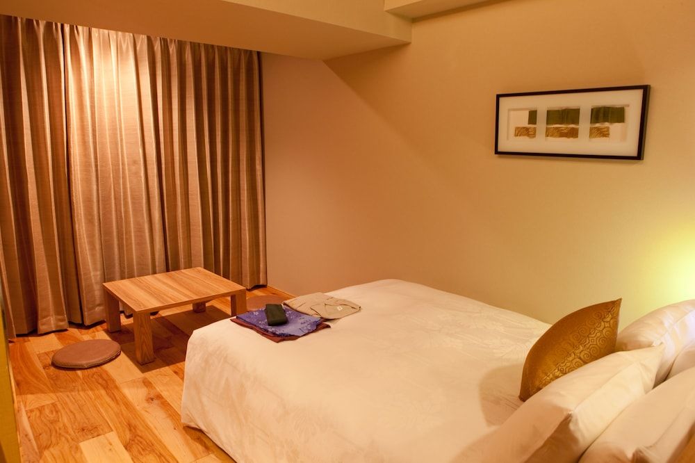 Anji Compact Double Room (Club Floor)