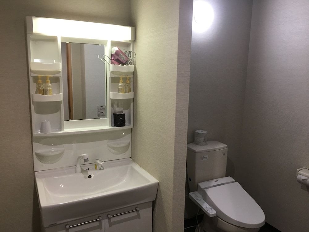 Tennoji Lagoon Hotel Double Room, Smoking 3