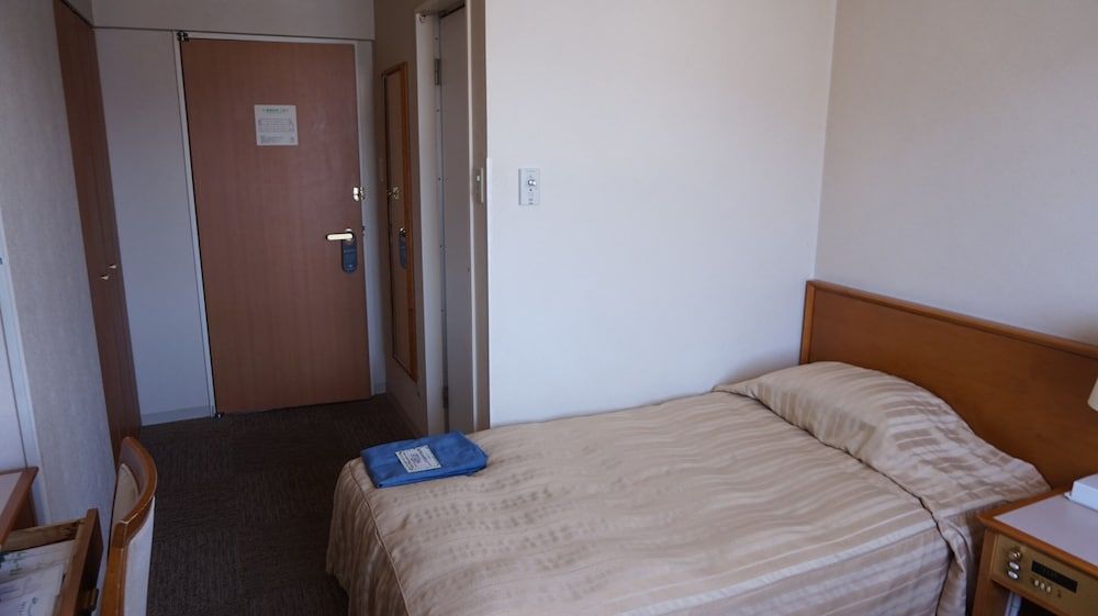 Deluxe Single Room with Sofa Bed, Mountain View, Non Smoking
