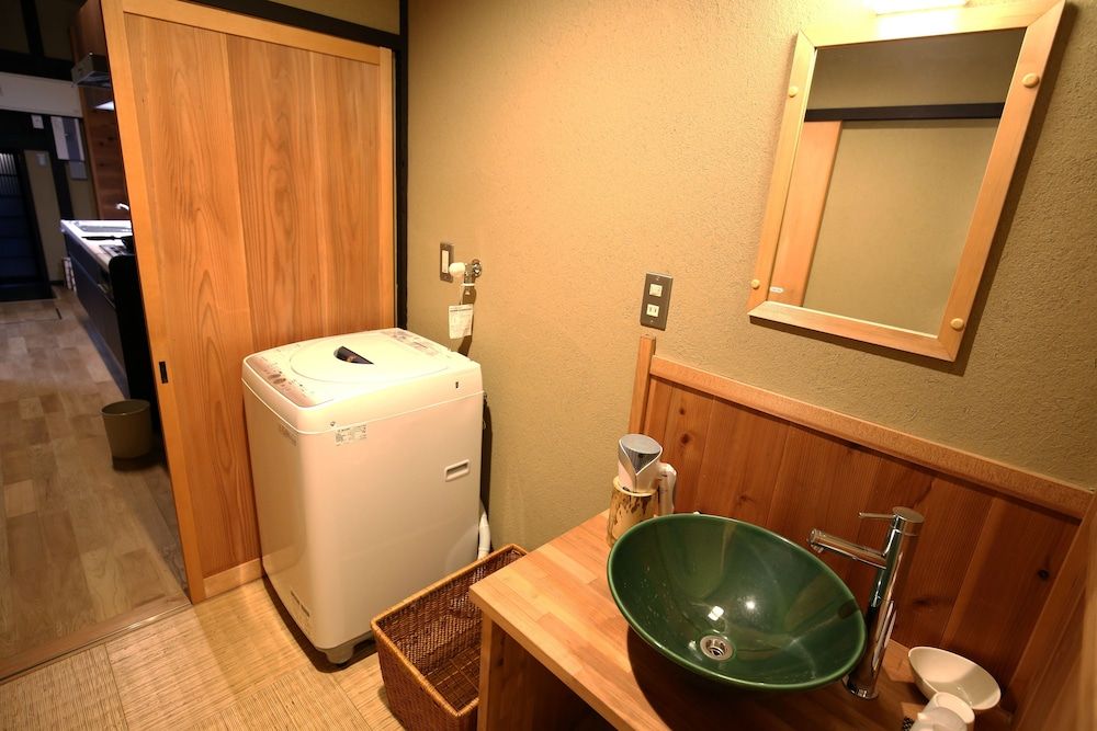 undefined Machiya AND 9