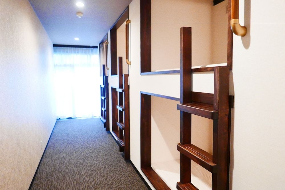 Deluxe Dormitory Room (Single-sized bed)