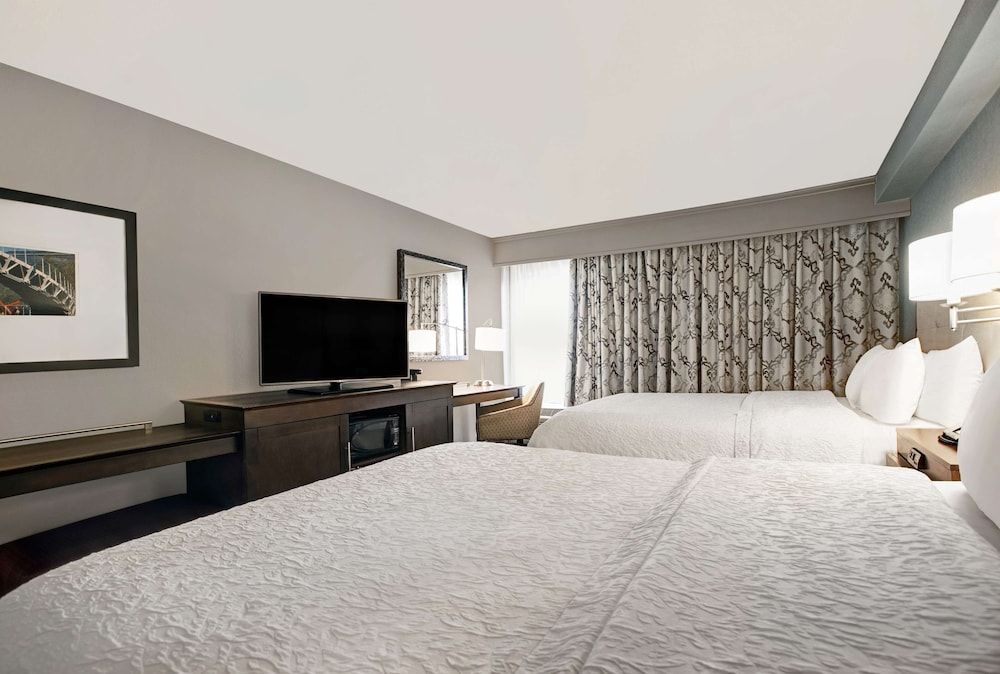 Room, 2 Queen Beds, Accessible, Non Smoking