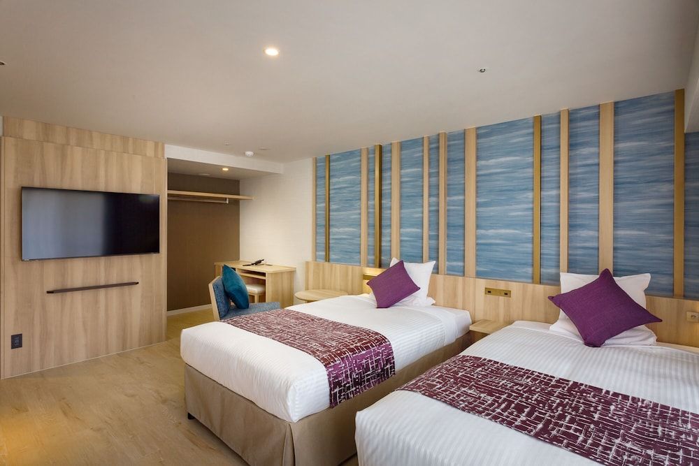 Sky Comfortfloor Quadruple Room Non-Smoking