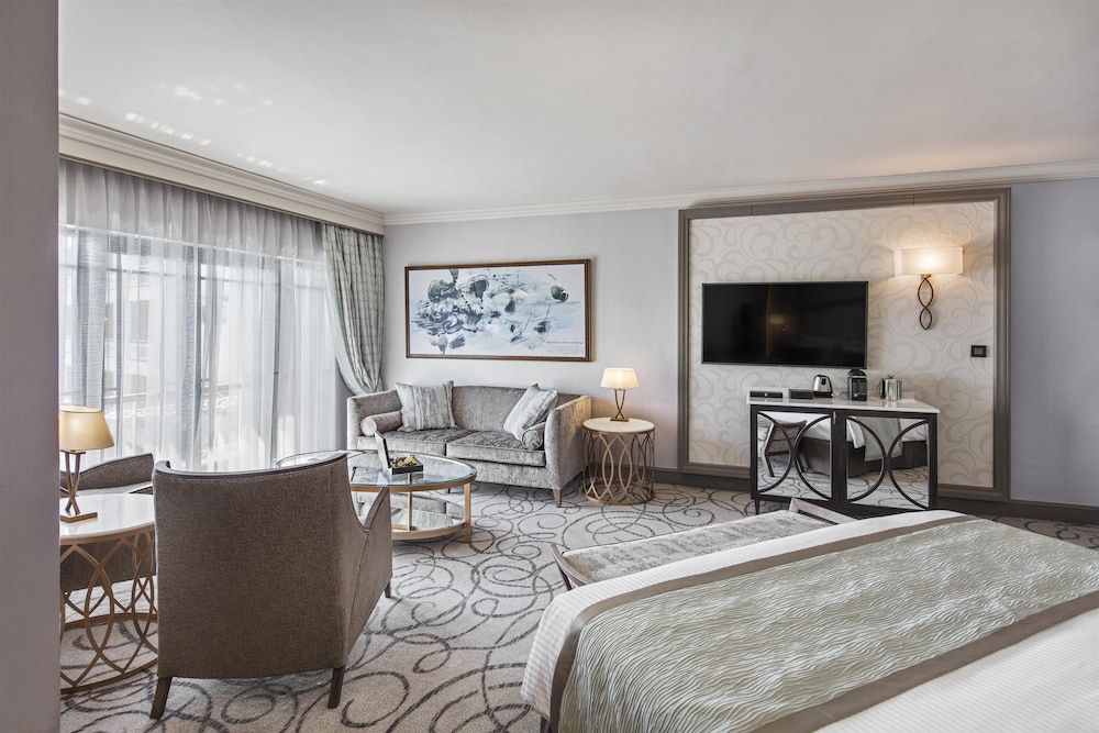 Labourdonnais Waterfront Hotel Deluxe Room 2