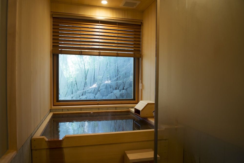 Hakone Retreat villa 1/f Private Hot Spring Suite Room, Non Smoking (4 beds) [Yuragi] 3