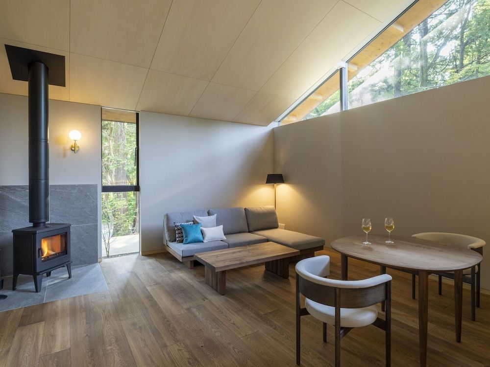 Hakone Retreat villa 1/f [Newly opened in 2024] Private hot spring Suite room, Non Smoking (3 beds) [Ibuki] 4