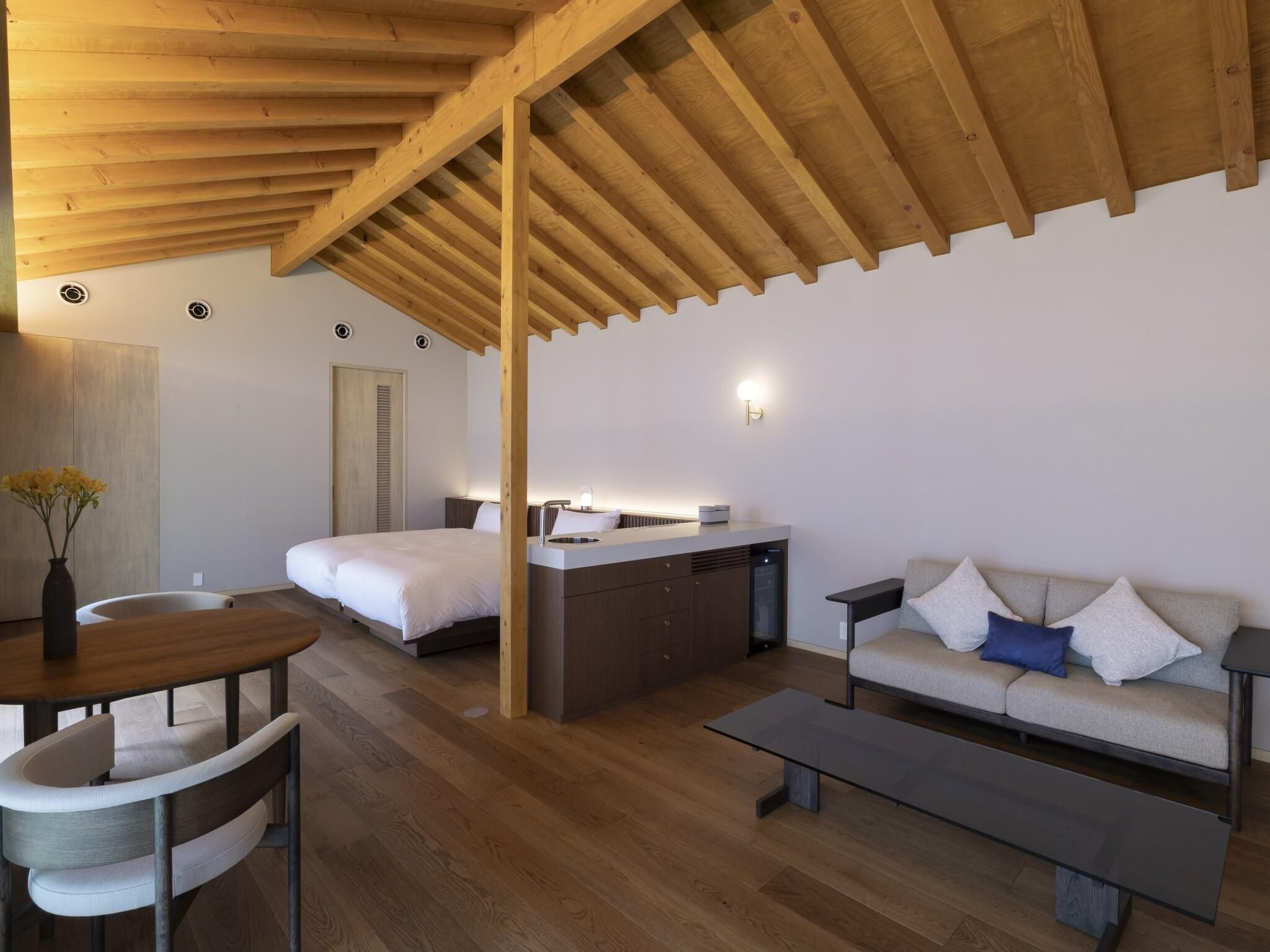 Ibuki Suite with 2 Semi-Double Beds, Courtyard, Extra Bed and Private Hot Spring