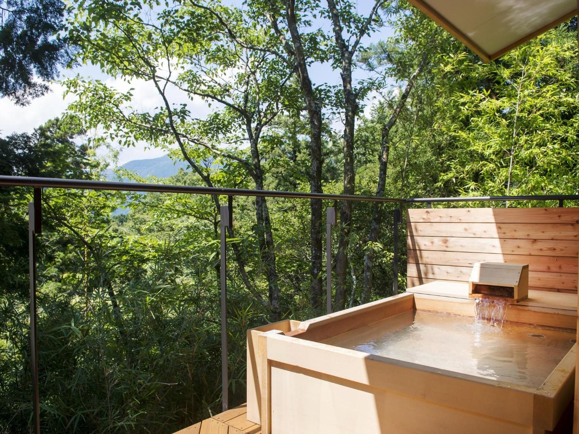 Private Open-air Hot Spring Suite Room [Yuragi]