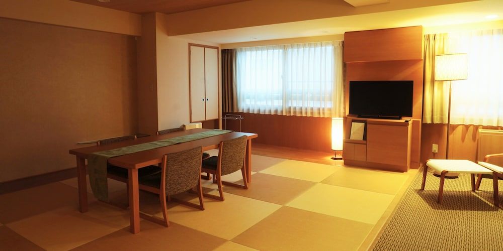 Hotel Yumoto Noboribetsu Deluxe Japanese Western Style Room Smoking 6