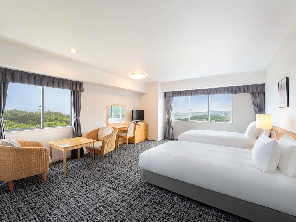 Deluxe Suite, Multiple Beds
