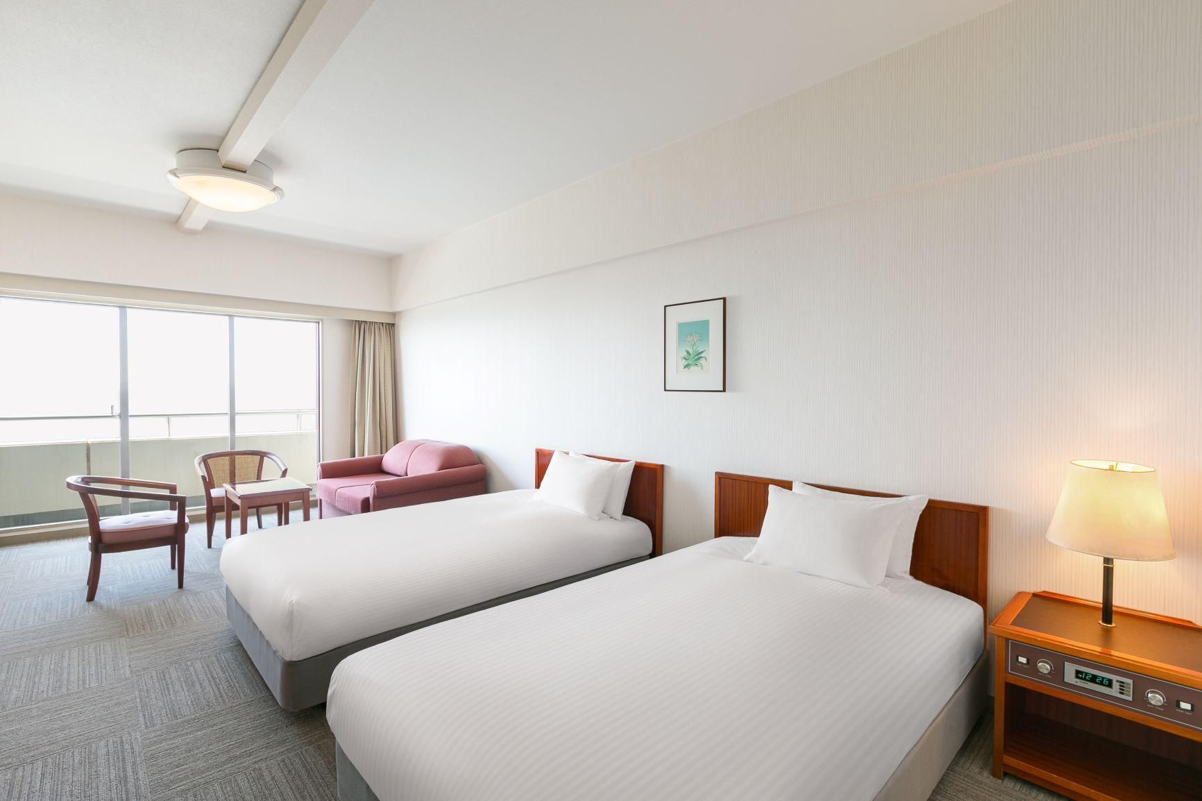 Classic Room With 2 Single, Ocean/Sea View
