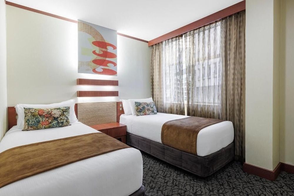 Adina CityLife Wellington Two Bedroom Apartment with Balcony 2