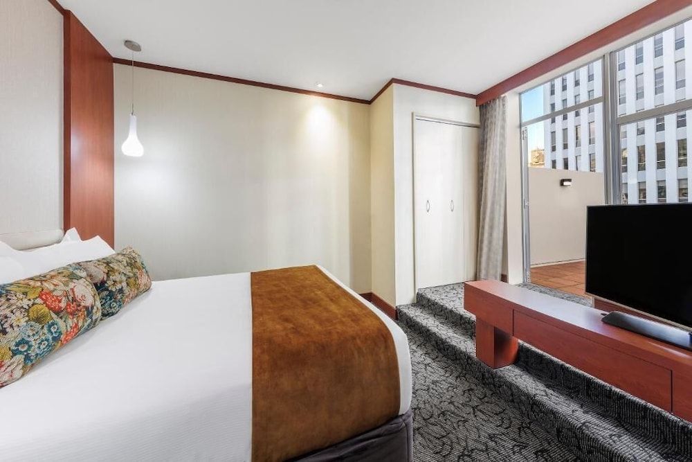 Adina CityLife Wellington Two Bedroom Apartment with Balcony 3