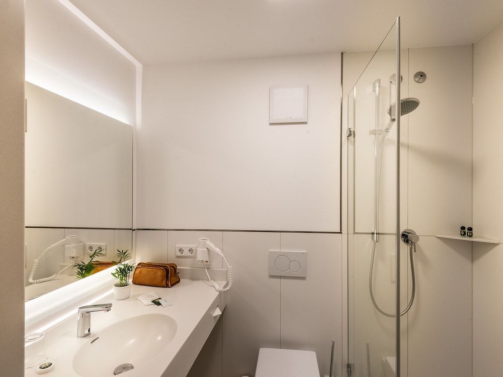 Hotel Palmenhof Superior Double Room 4