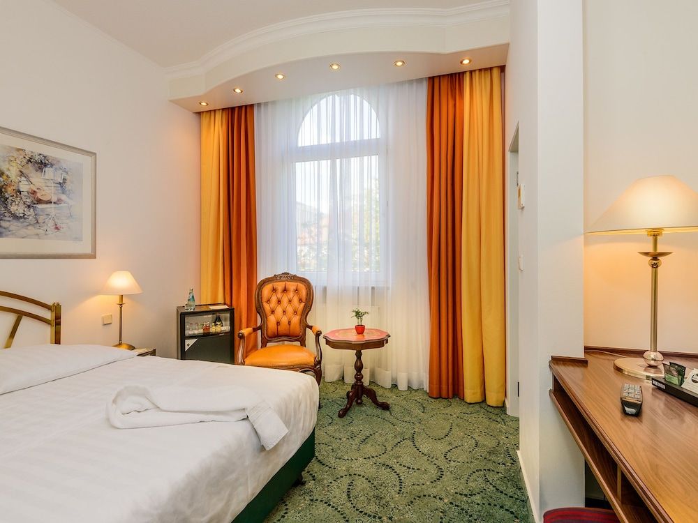 undefined Hotel Palmenhof 10