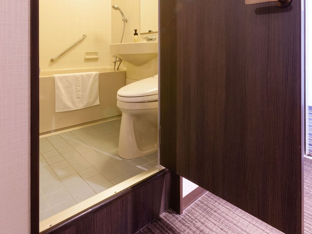 Economy Twin Room, Non Smoking