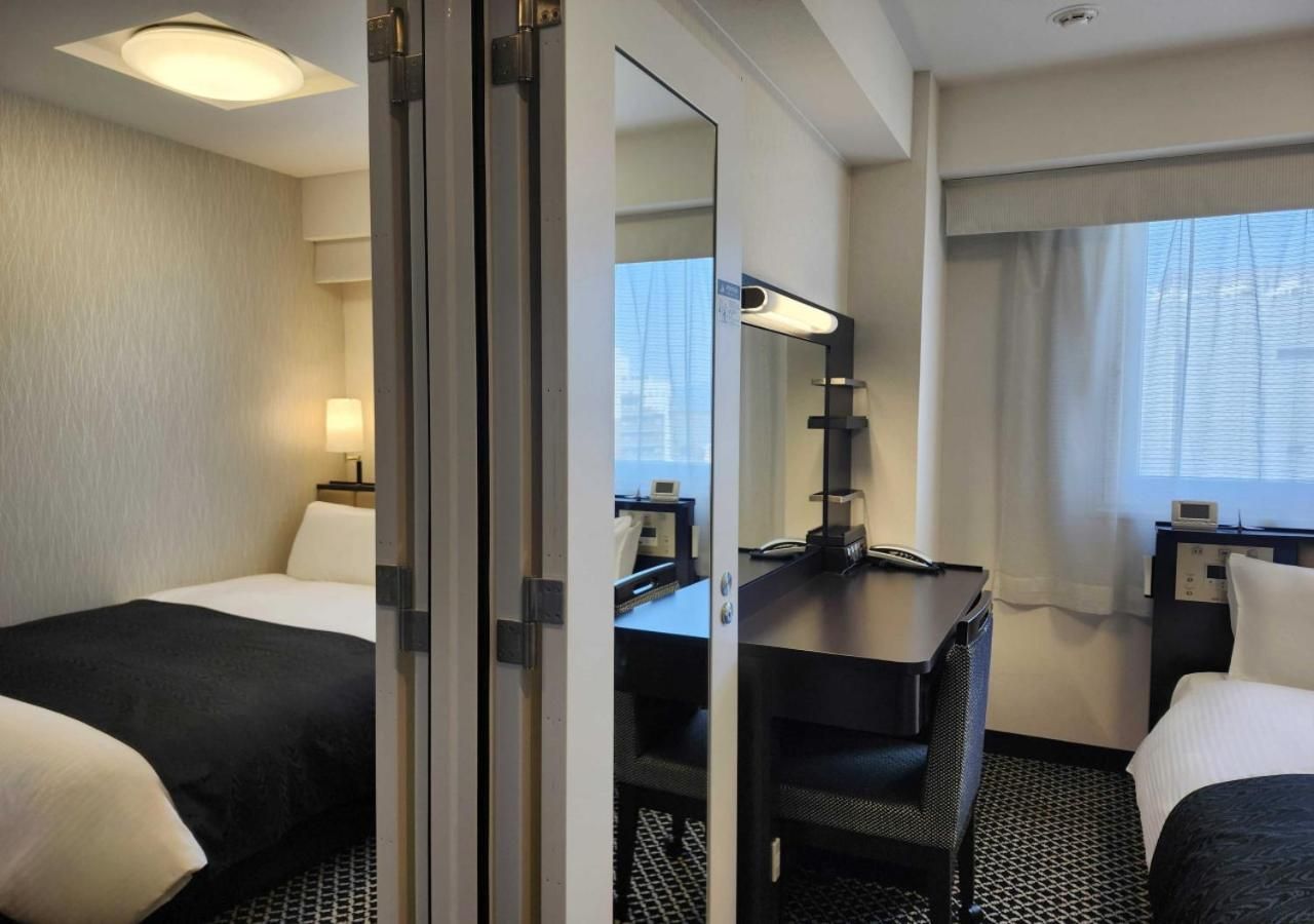 Connecting room (1 adult)