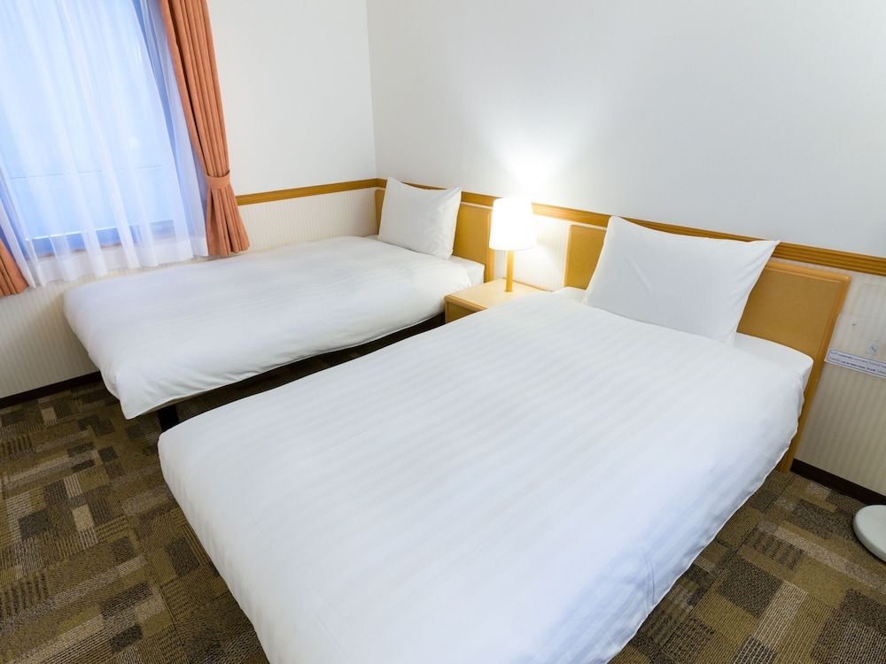 Toyoko Inn Tsushima Izuhara Standard Twin Room, Non Smoking