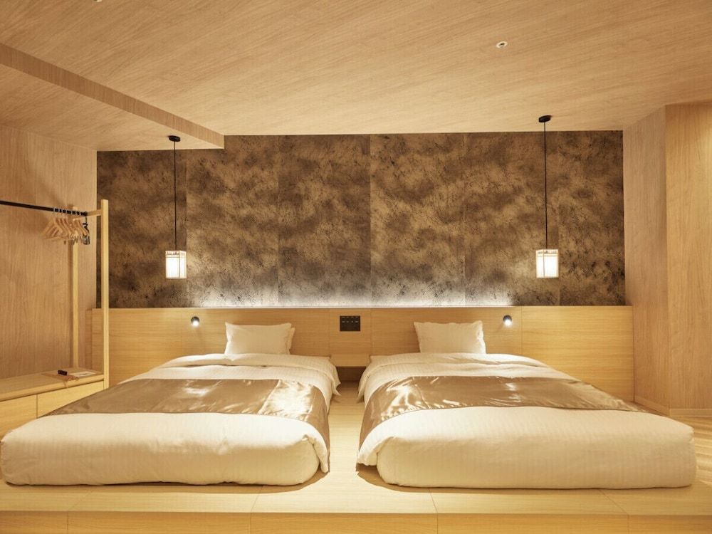 ONE Suite 02 (Luxury Floor),2 double beds, for 2-4 people use, Non Smoking