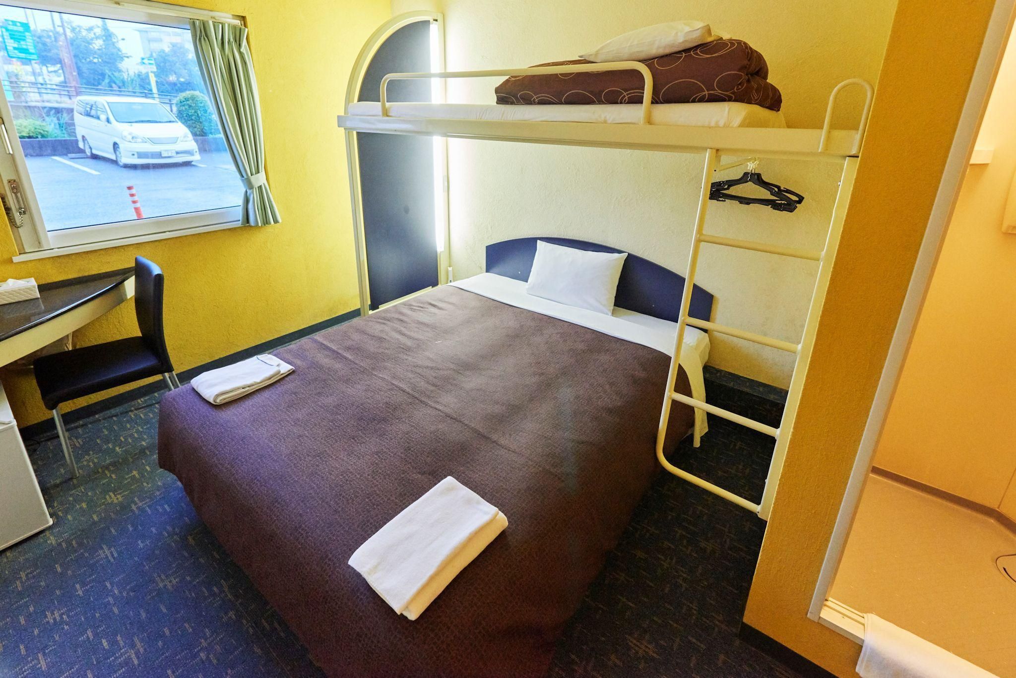 Deluxe Double Room with Shower