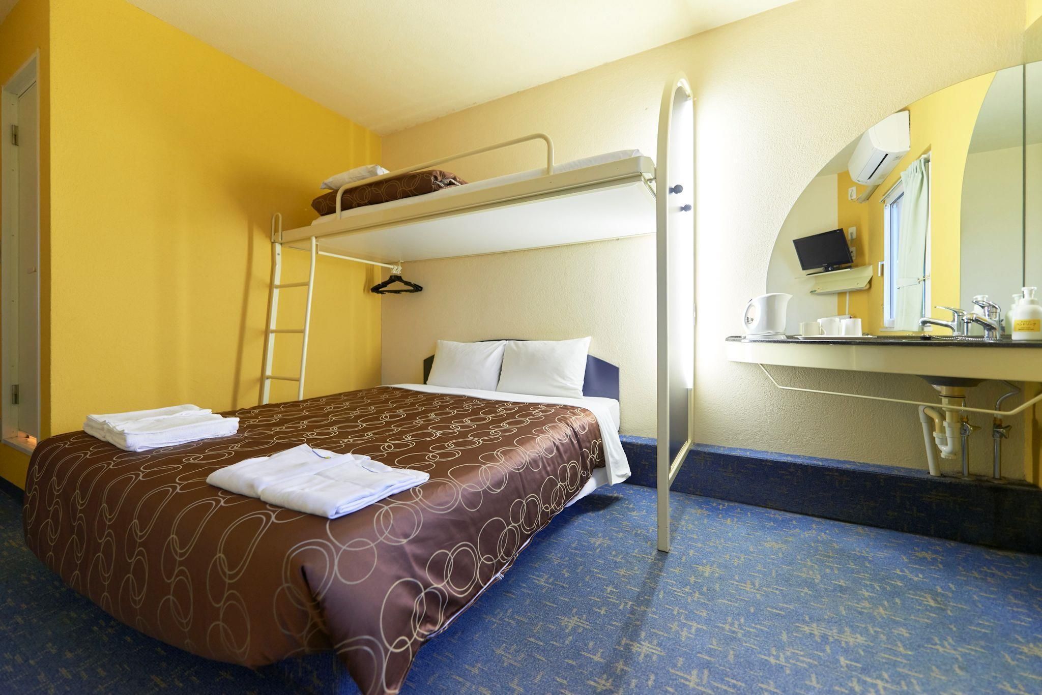 Deluxe Double Bed Non-Smoking