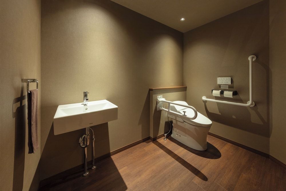 Universal Room with Private Hot Spring, Accommodates Up to 3 Guests, Non Smoking