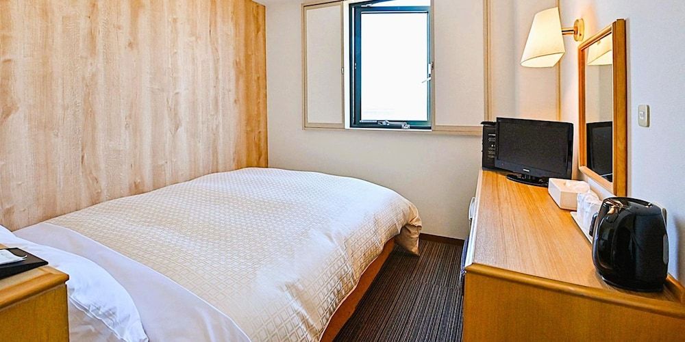 Standard Double Room with Small Double Bed, Smoking