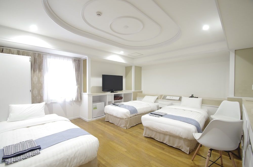 [Fully Flexible] Deluxe Triple Room NonSmoking