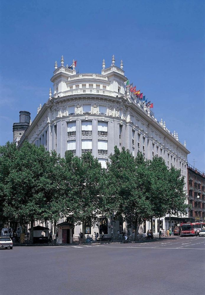 undefined NH Madrid Nacional 5